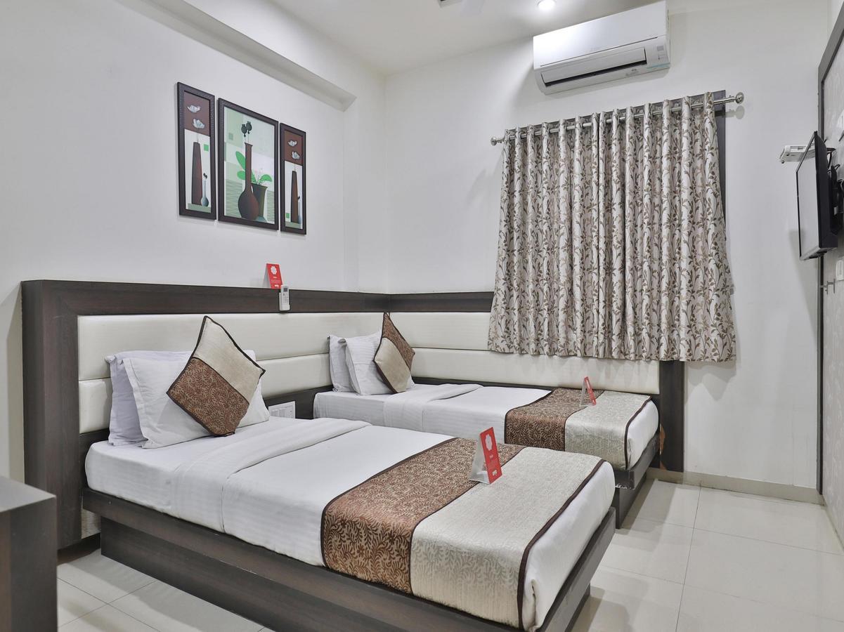 Hotel City Inn Rajkot Eksteriør billede