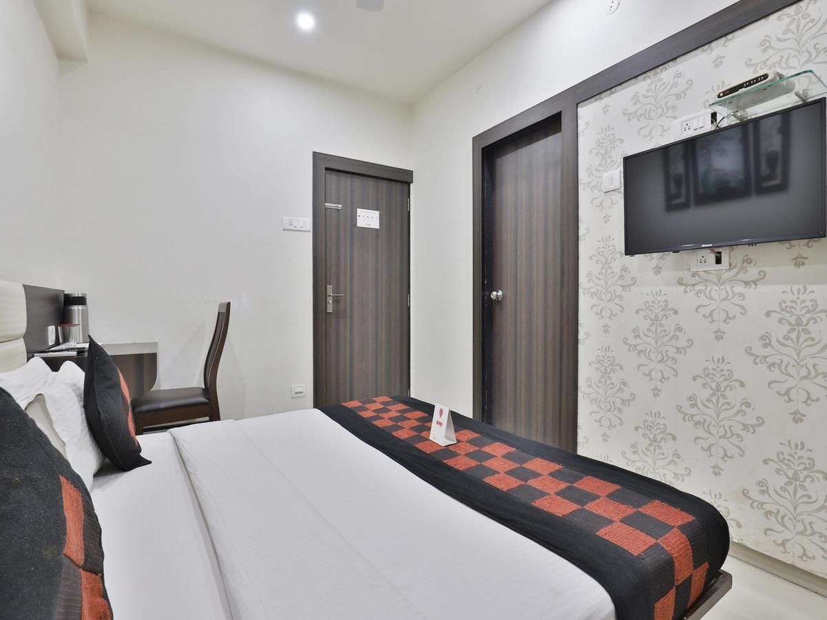 Hotel City Inn Rajkot Eksteriør billede